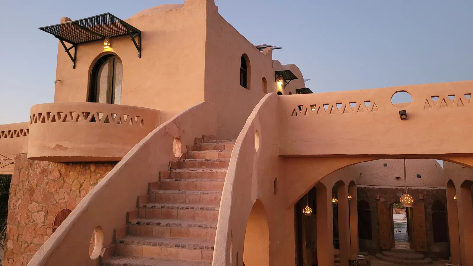 The courtyard steps and upper terrace in the evening